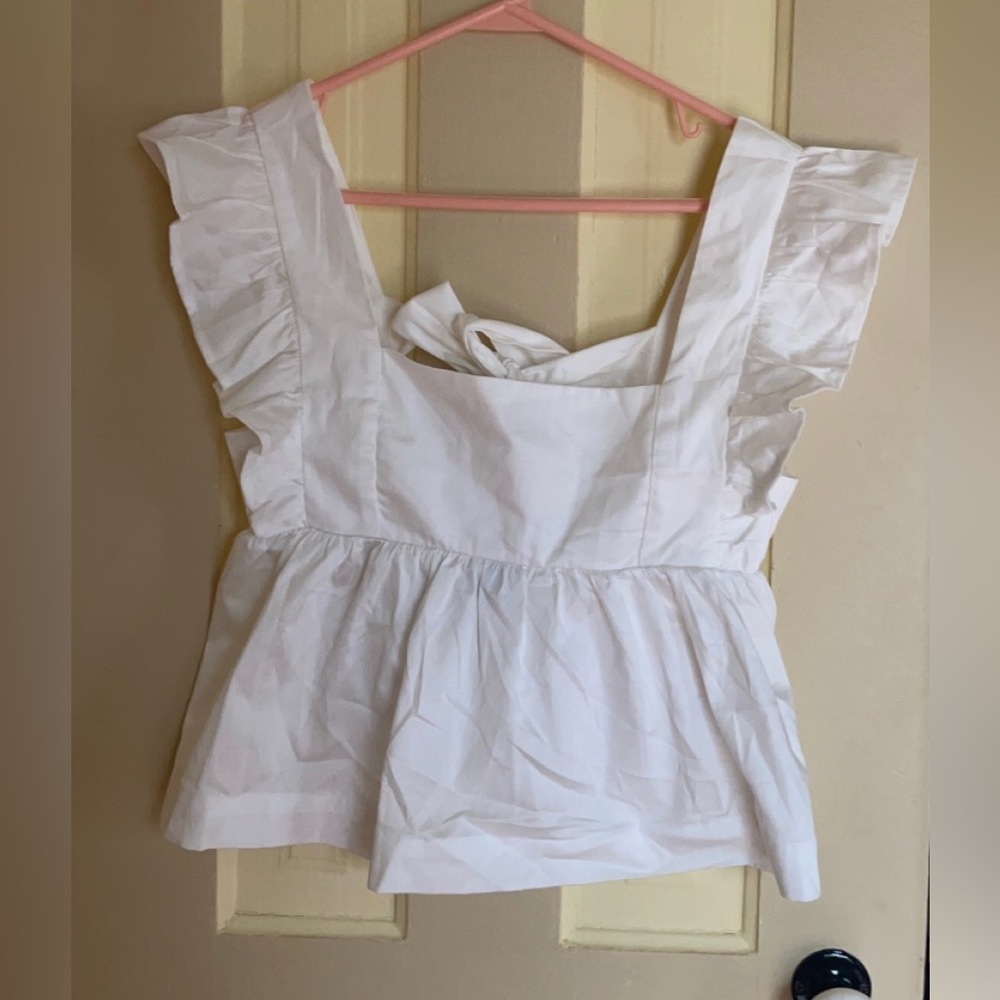 Victoria Ruffle Open Back Top - Picture 2 of 4